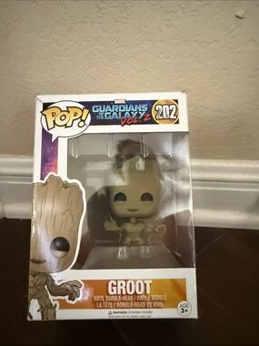 Funko Pop 202 Groot Guardians of the Galaxy Vol. 2